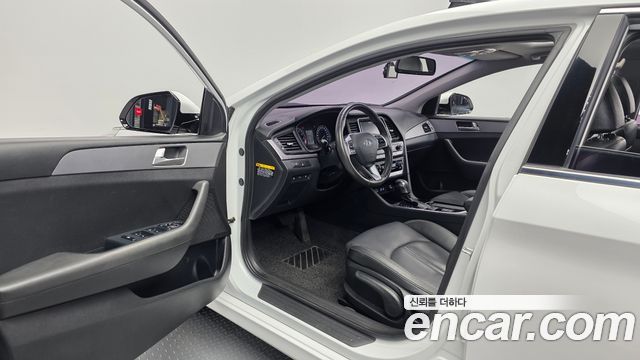 Hyundai Sonata New Rise 2.0 Smart Choice 2019 — фото 10