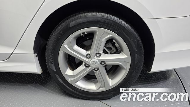Hyundai Sonata New Rise 2.0 Smart Choice 2019 — фото 21
