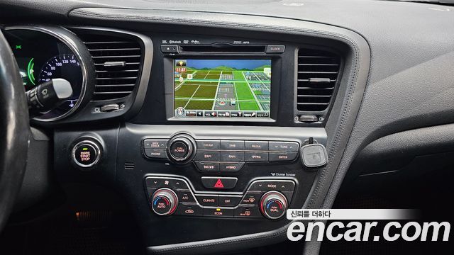 Kia K5 Hybrid Noblesse 2013 — фото 17