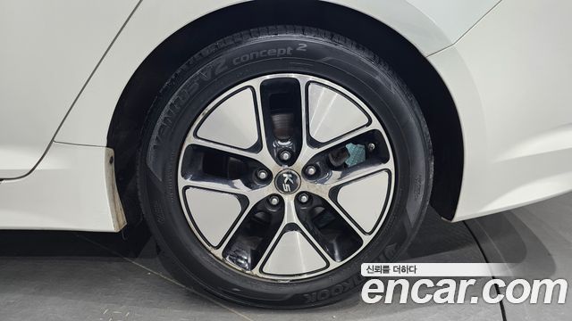Kia K5 Hybrid Noblesse 2013 — фото 27