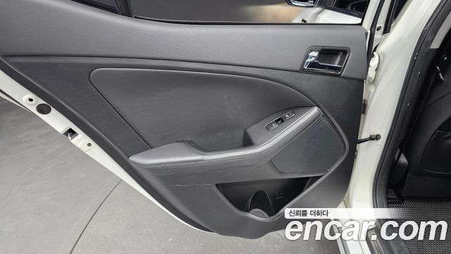 Kia K5 Hybrid Noblesse 2013 — фото 31