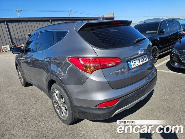 Hyundai Santa Fe (DM) Diesel(e-VGT) 2.0 2WD Exclusive 2015 — фото 4