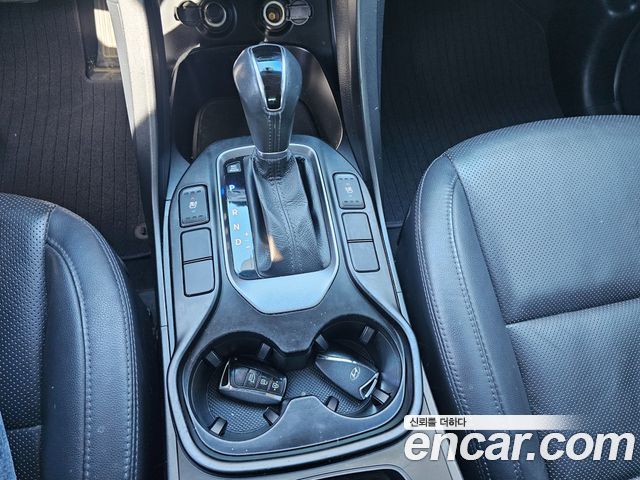 Hyundai Santa Fe (DM) Diesel(e-VGT) 2.0 2WD Exclusive 2015 — фото 15