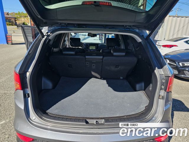 Hyundai Santa Fe (DM) Diesel(e-VGT) 2.0 2WD Exclusive 2015 — фото 21