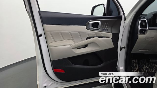 Kia Sorento (IV) HEV 1.6 4WD Signature 2023 — фото 24
