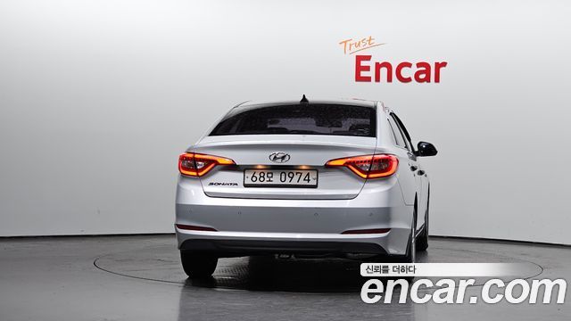 Hyundai Sonata (LF) LPI TAXI Style 2016 — фото 4