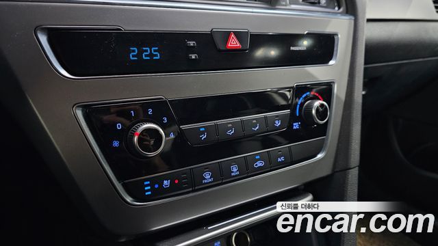 Hyundai Sonata (LF) LPI TAXI Style 2016 — фото 18
