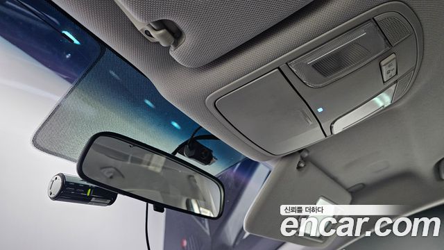 Hyundai Sonata (LF) LPI TAXI Style 2016 — фото 19