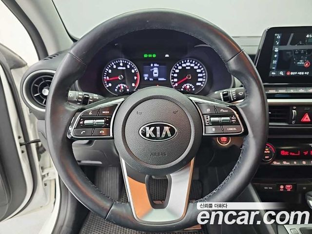 Kia K3 Prestige 2019 — фото 9