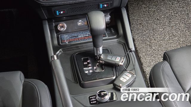 KG Mobility (SsangYong) Rexton Sports Khan Diesel 2.2 4WD Prestige 2022 — фото 9