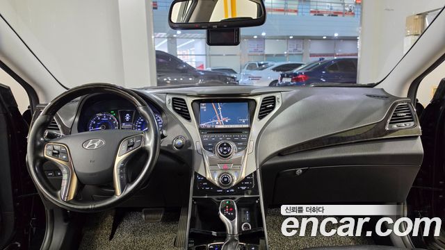 Hyundai Grandeur (HG) LPG HG300 Handicapped Only 2012 — фото 7