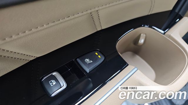 Kia Sorento (IV) HEV 1.6 2WD Gravity 2025 — фото 38