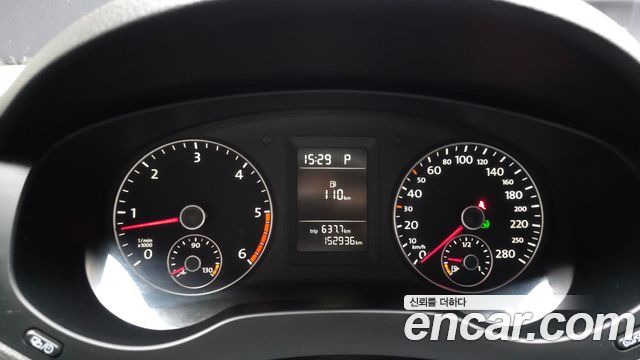 Volkswagen Jetta 1.6 TDI Blue Motion 6th 2013 — фото 8