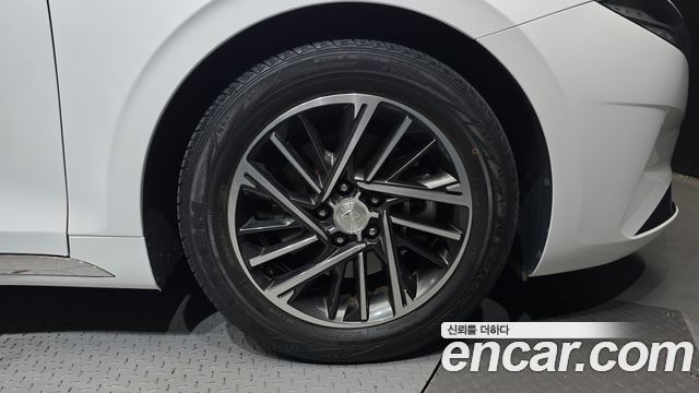 Hyundai Grandeur (IG) 2.5 Premium Choice 2020 — фото 21