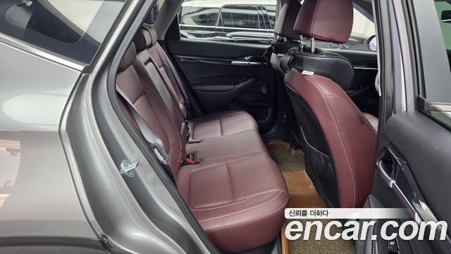 Kia Seltos Gasoline 1.6 Turbo 4WD Noblesse 2020 — фото 12