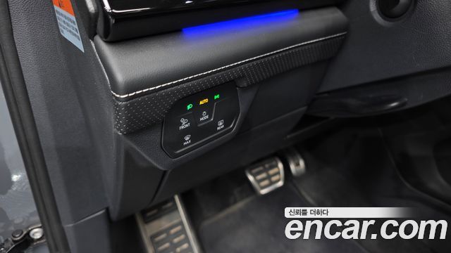 Volkswagen Atlas 2.0 TSI R-LINE 6-Seater 2025 — фото 19