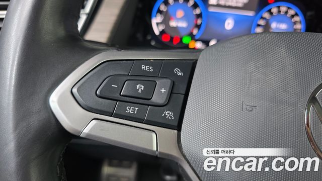 Volkswagen Atlas 2.0 TSI R-LINE 6-Seater 2025 — фото 20
