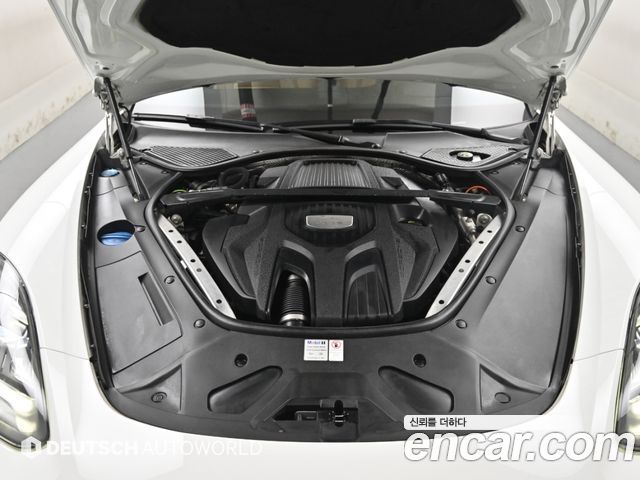 Porsche Panamera (971) 3.0 AWD 2020 — фото 6