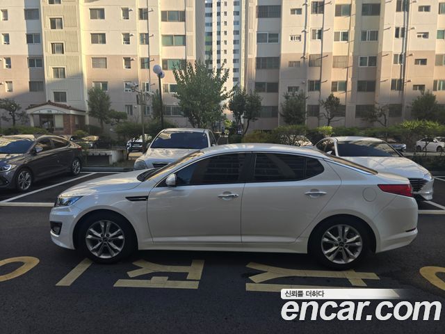 Kia K5 2.0 Luxury
