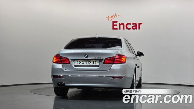 BMW 5 Series (F10) 520d Luxury Plus 2016 — фото 4
