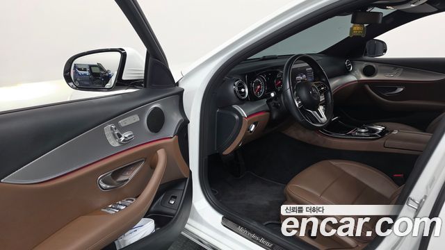 Mercedes-Benz E-Class (W213) E300 Avantgarde 2019 — фото 10