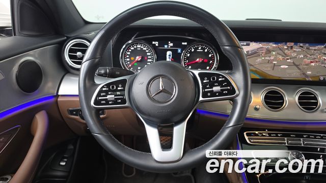 Mercedes-Benz E-Class (W213) E300 Avantgarde 2019 — фото 17