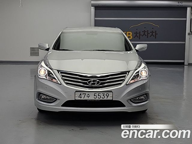 Hyundai Grandeur (HG) HG240 Luxury 2012 — фото 3