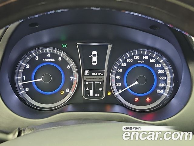 Hyundai Grandeur (HG) HG240 Luxury 2012 — фото 6
