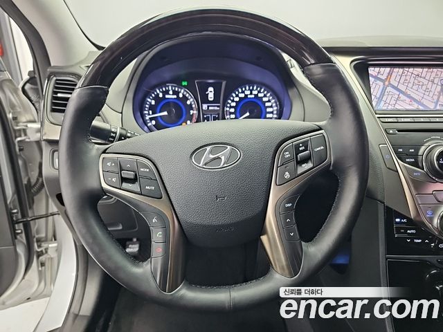 Hyundai Grandeur (HG) HG240 Luxury 2012 — фото 9
