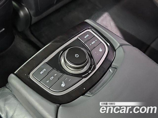 Hyundai Grandeur (HG) HG240 Luxury 2012 — фото 18