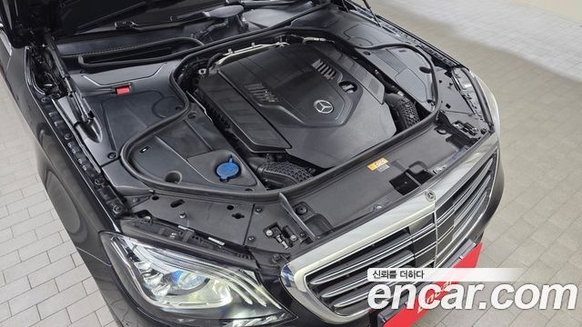 Mercedes-Benz S-Class (W222) S560L 4MATIC 2018 — фото 6