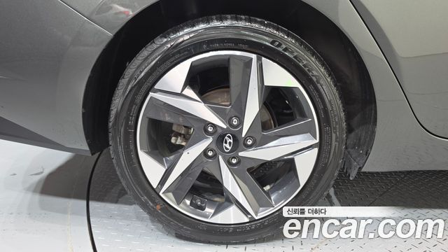 Hyundai Avante (CN7) 1.6 Inspiration 2023 — фото 5