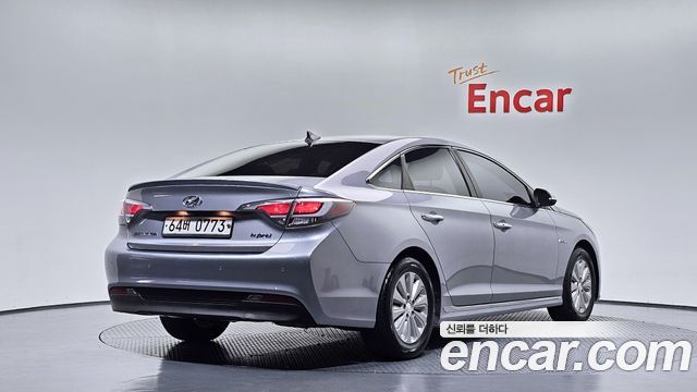 Hyundai Sonata Hybrid (LF) 2.0 HEV Modern 2016 — фото 2