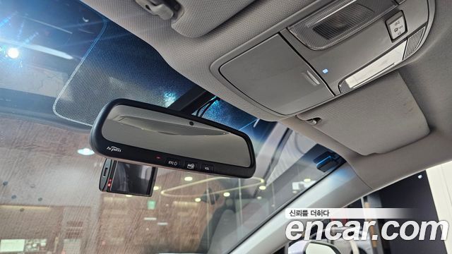 Hyundai Sonata Hybrid (LF) 2.0 HEV Modern 2016 — фото 20