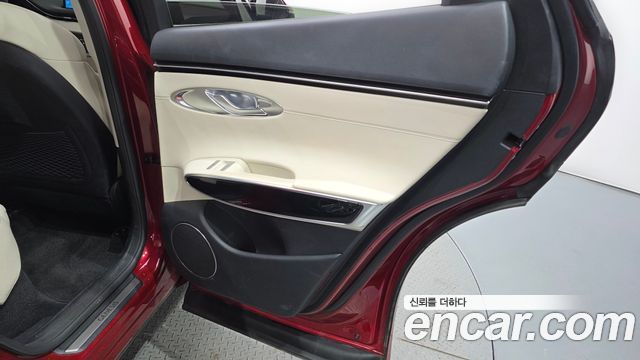 Genesis GV70 3.5T Gasoline AWD 2023 — фото 31