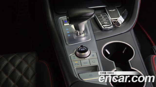 Genesis G70 2.0T Sport Package 2019 — фото 9