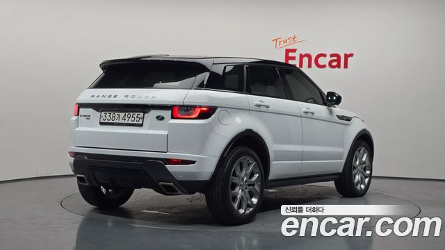 Land Rover Range Rover Evoque 2.0 TD4 HSE Dynamic 2019 — фото 2