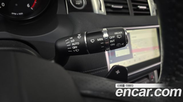 Land Rover Range Rover Evoque 2.0 TD4 HSE Dynamic 2019 — фото 17