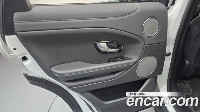 Land Rover Range Rover Evoque 2.0 TD4 HSE Dynamic 2019 — фото 25