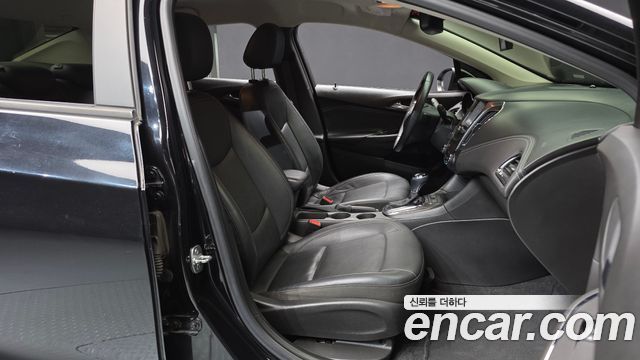 Chevrolet Cruze 1.4 Turbo LT Deluxe 2017 — фото 11