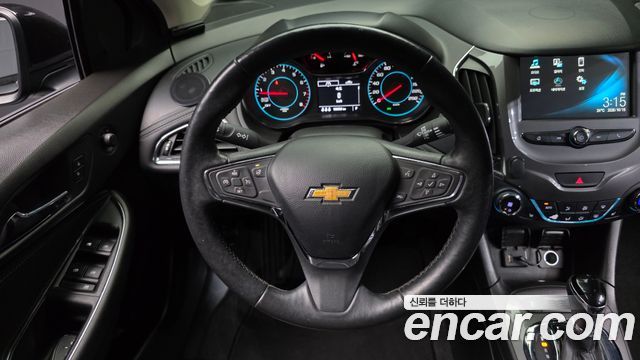 Chevrolet Cruze 1.4 Turbo LT Deluxe 2017 — фото 13