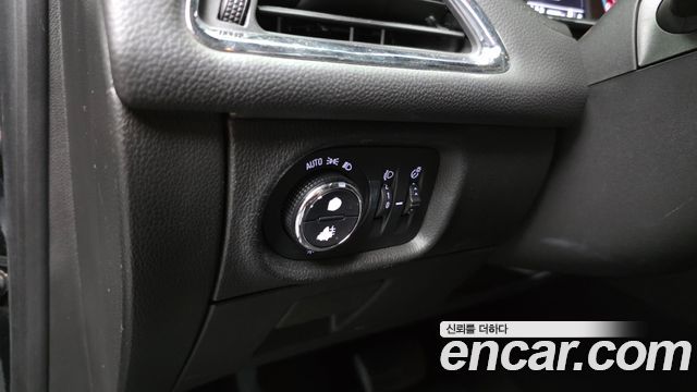 Chevrolet Cruze 1.4 Turbo LT Deluxe 2017 — фото 17