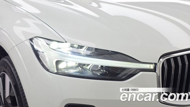 Volvo XC60 (II) T8 Ultra Bright 2025 — фото 28