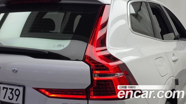 Volvo XC60 (II) T8 Ultra Bright 2025 — фото 29