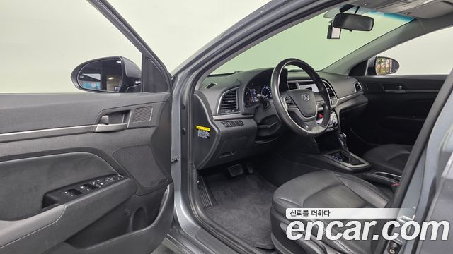 Hyundai Avante (AD) 1.6 GDI Smart Special 2016 — фото 10