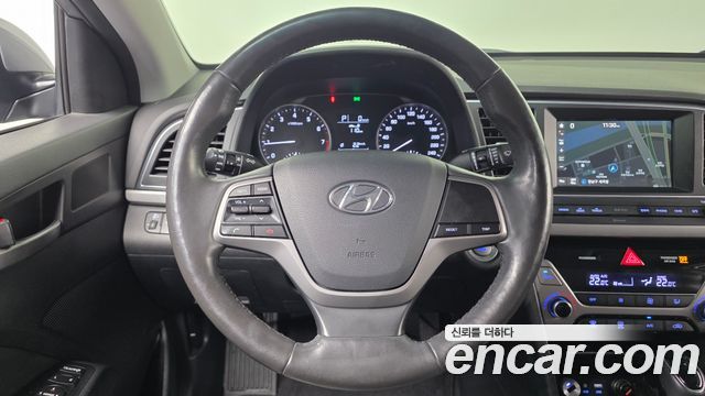 Hyundai Avante (AD) 1.6 GDI Smart Special 2016 — фото 13