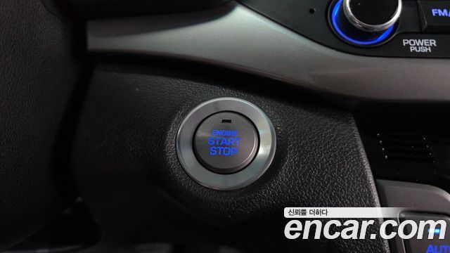 Hyundai Avante (AD) 1.6 GDI Smart Special 2016 — фото 17