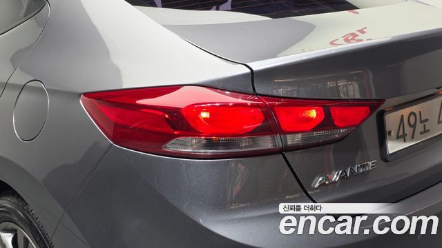 Hyundai Avante (AD) 1.6 GDI Smart Special 2016 — фото 23