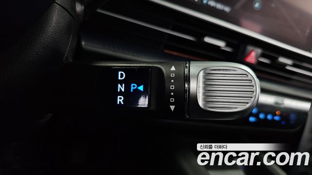 Hyundai Ioniq 6 Long Range Exclusive + 2023 — фото 9