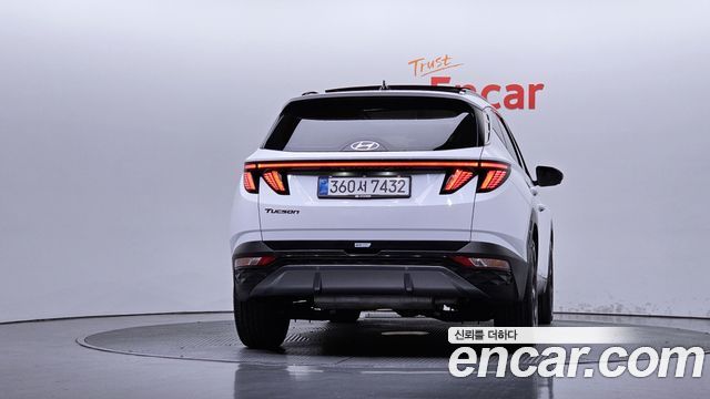 Hyundai Tucson (NX4) Gasoline 1.6 Turbo 2WD Inspiration 2022 — фото 4